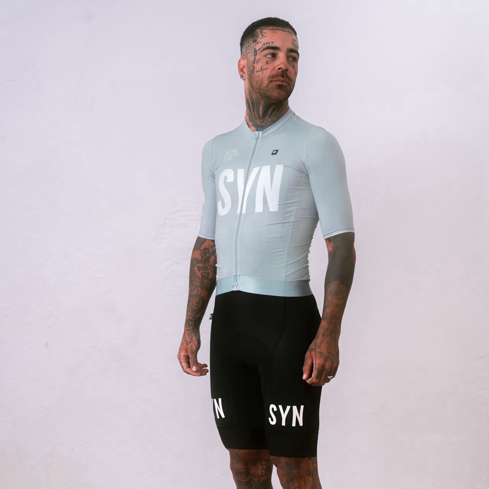 Gümüş grisi kısa kollu bisikle - Cycling Commuter Trousers incelemesi ve fiyatı